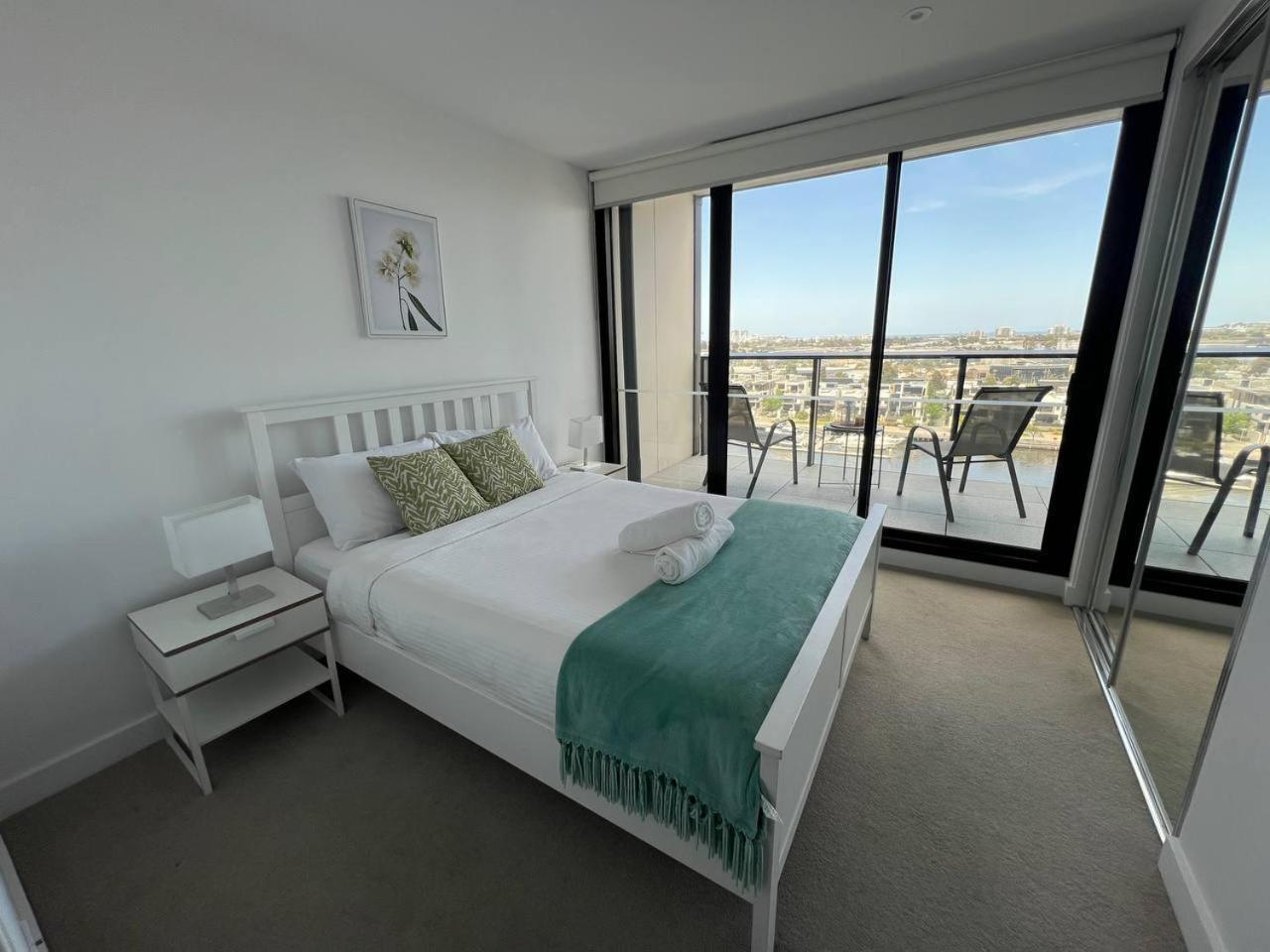 Pars Apartments - Collins Wharf Waterfront, Docklands Melbourne Exterior photo