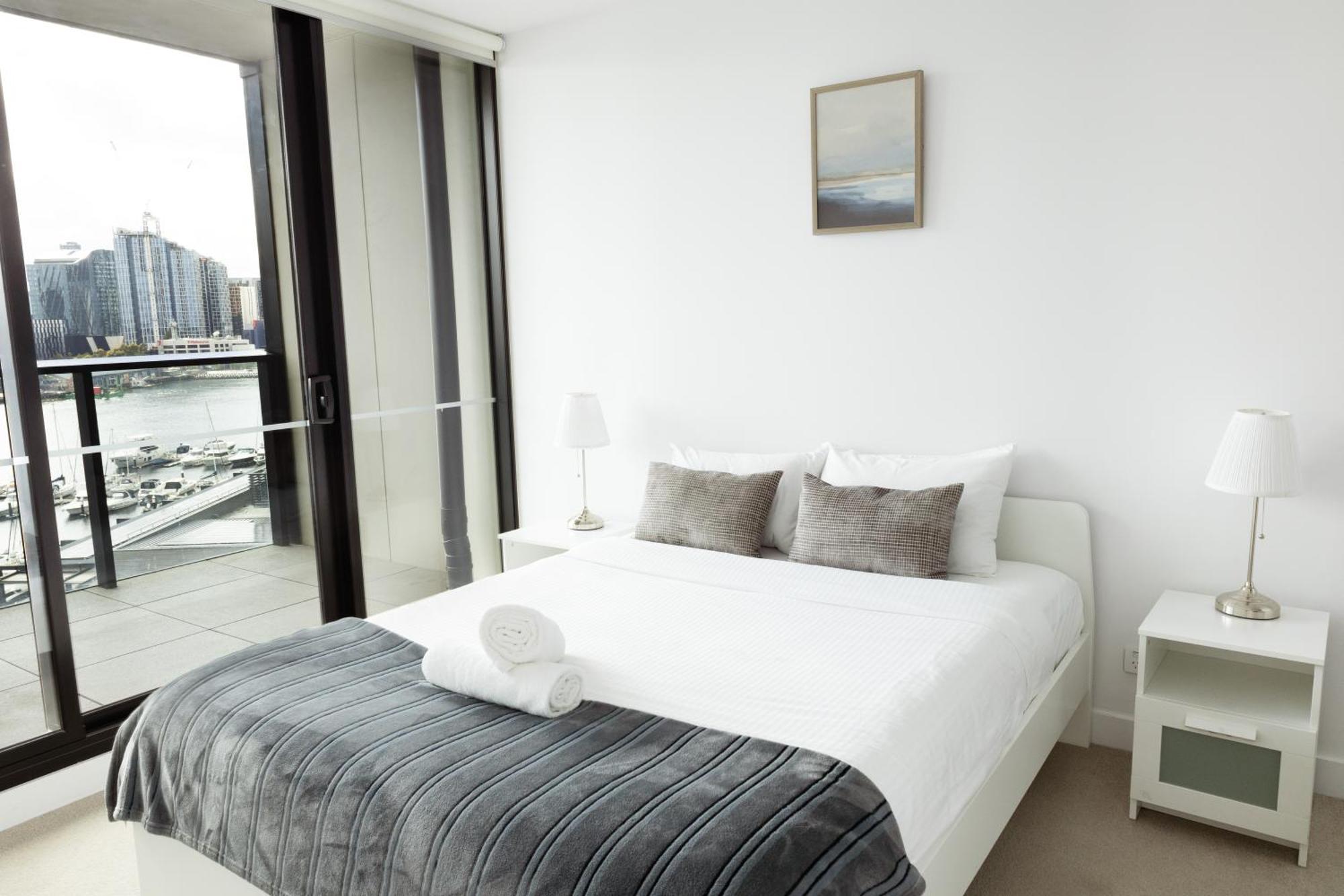 Pars Apartments - Collins Wharf Waterfront, Docklands Melbourne Exterior photo